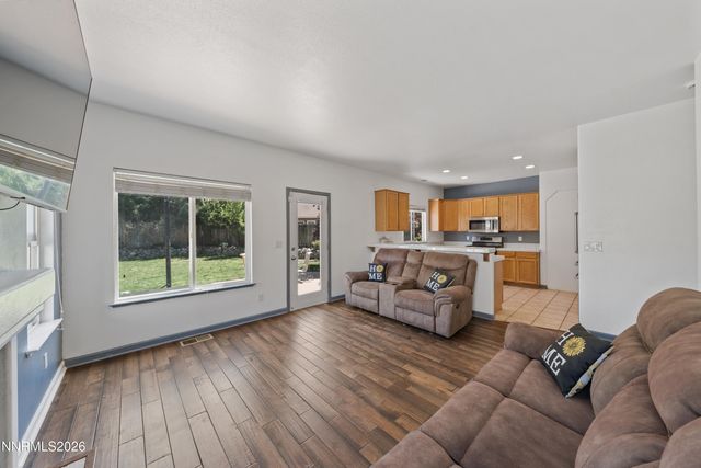 9640 Silver Desert Way, Reno, NV 89506