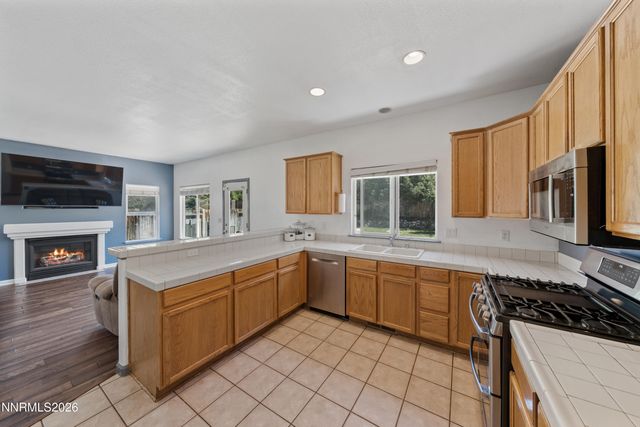 9640 Silver Desert Way, Reno, NV 89506