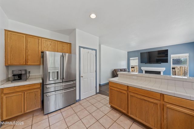 9640 Silver Desert Way, Reno, NV 89506