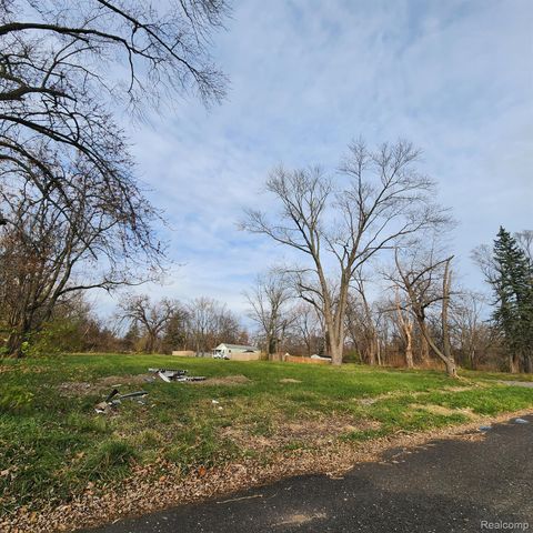 15401 HAZELTON Street, Detroit, MI 48223