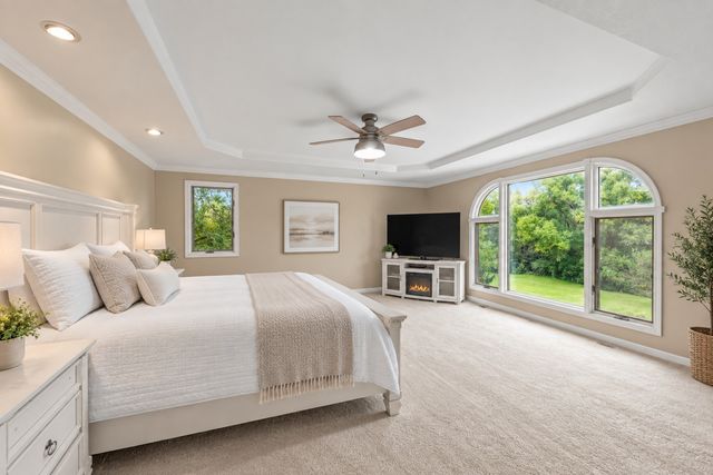 40W920 Bridle Creek Drive, St. Charles, IL 60175