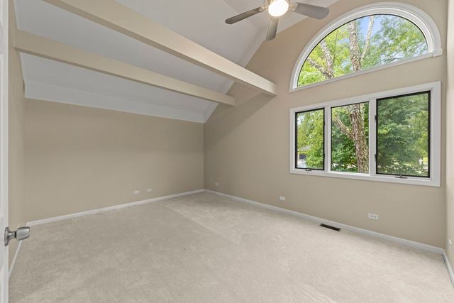 40W920 Bridle Creek Drive, St. Charles, IL 60175