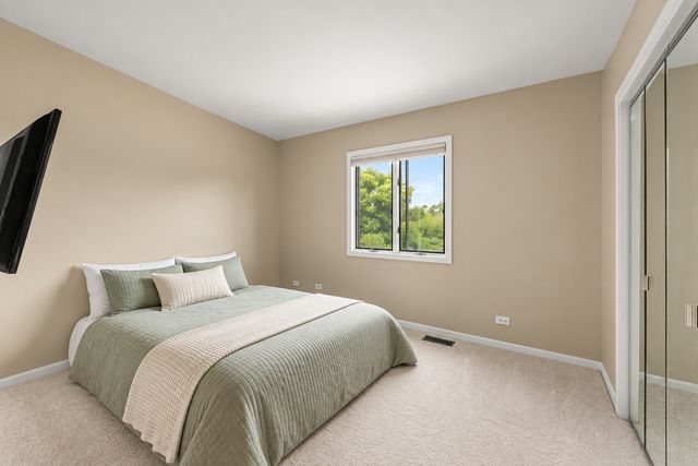 40W920 Bridle Creek Drive, St. Charles, IL 60175