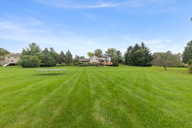 40W920 Bridle Creek Drive, St. Charles, IL 60175