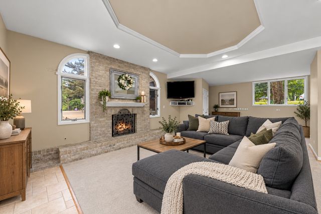 40W920 Bridle Creek Drive, St. Charles, IL 60175