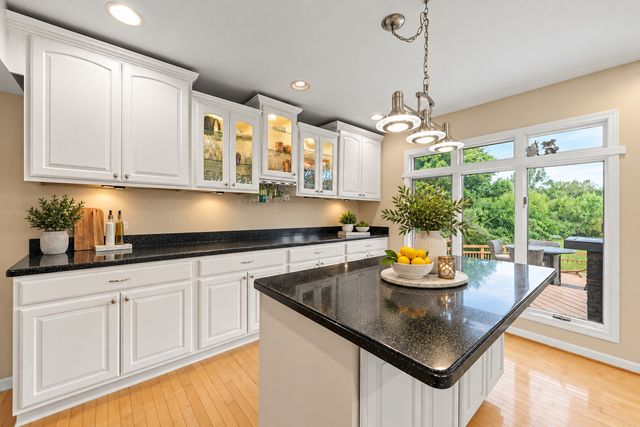 40W920 Bridle Creek Drive, St. Charles, IL 60175