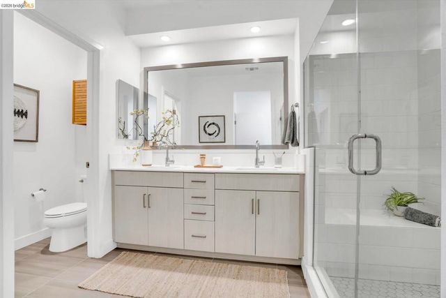 2229 2229 Myrtle ST, Oakland, CA 94607