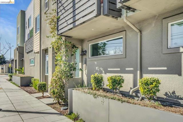 2229 2229 Myrtle ST, Oakland, CA 94607