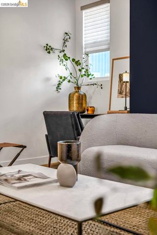 2229 2229 Myrtle ST, Oakland, CA 94607