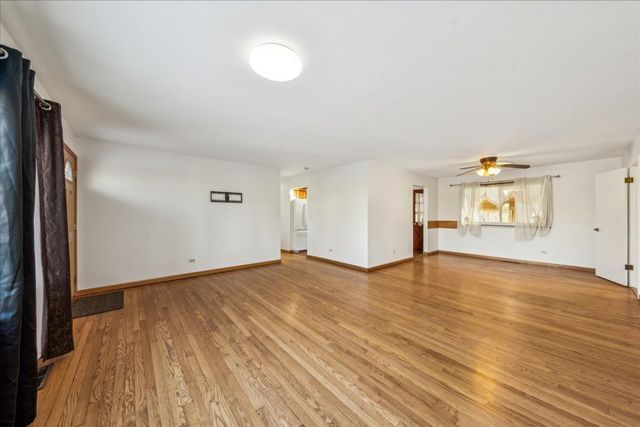 221 58th Street, Clarendon Hills, IL 60514