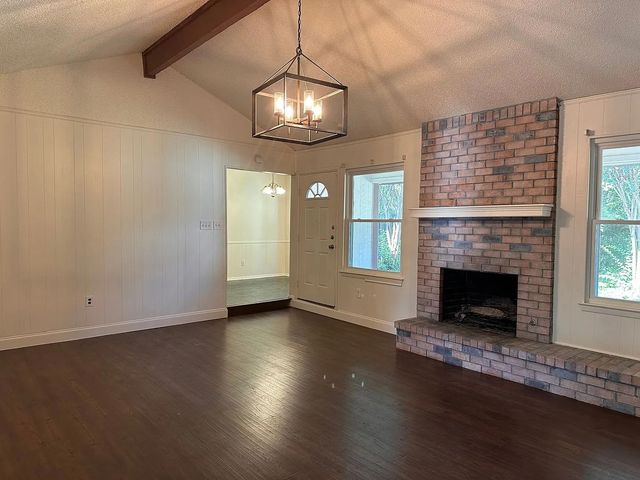 4715 Ridgeline Drive, Arlington, TX 76017