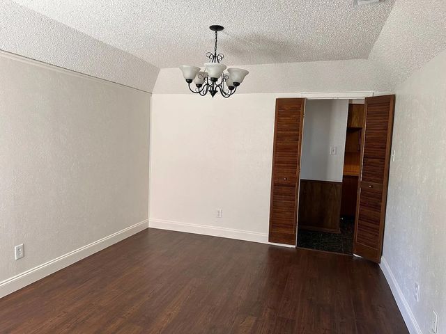 4715 Ridgeline Drive, Arlington, TX 76017