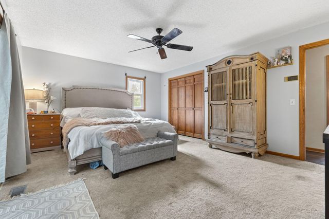 6646 Cardinal Circle N, Maple Grove, MN 55369