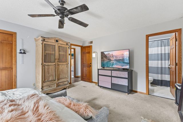 6646 Cardinal Circle N, Maple Grove, MN 55369