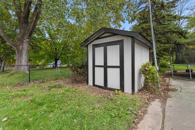 6646 Cardinal Circle N, Maple Grove, MN 55369