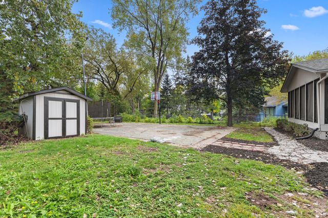 6646 Cardinal Circle N, Maple Grove, MN 55369