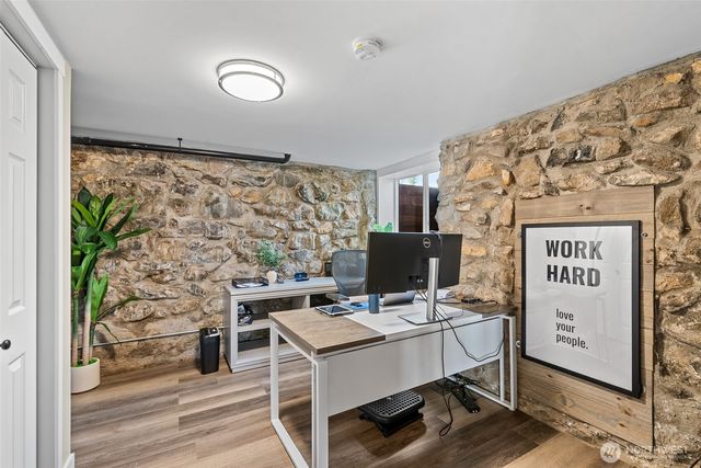 1020 Joni Lane, Wenatchee, WA 98801