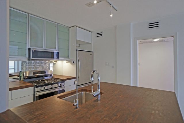 1212 Guadalupe ST 502, Austin, TX 78701