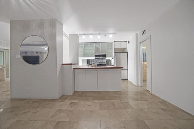 1212 Guadalupe ST 502, Austin, TX 78701