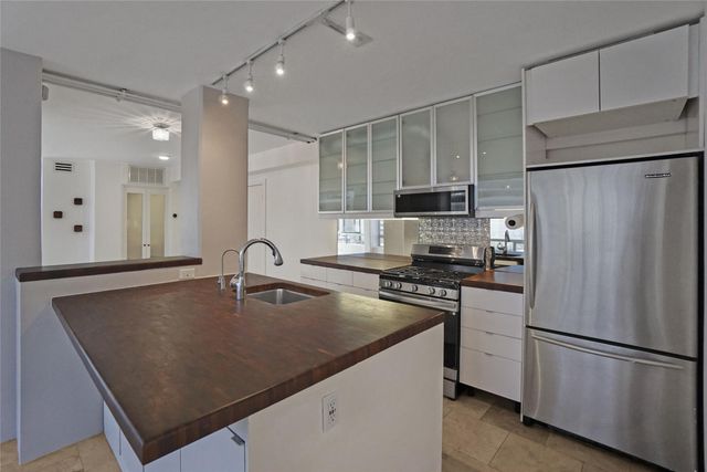 1212 Guadalupe ST 502, Austin, TX 78701