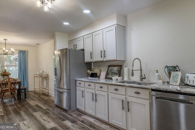 114 Hazelwood Drive, Statesboro, GA 30458