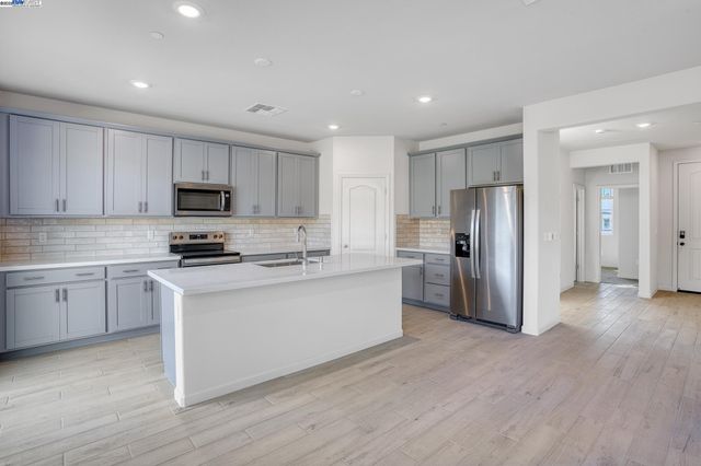 4112 Markovich Ct, Richmond, CA 94806