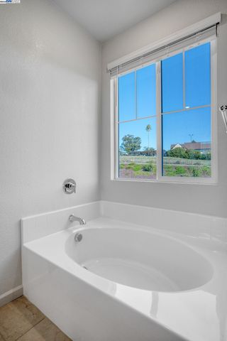 4112 Markovich Ct, Richmond, CA 94806