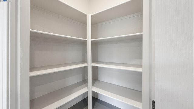 4112 Markovich Ct, Richmond, CA 94806