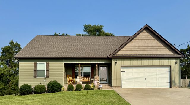 122 Blue Grass Dr, Shelbyville, TN 37160