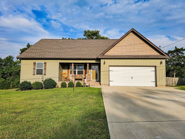122 Blue Grass Dr, Shelbyville, TN 37160