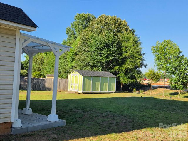 5802 Autumn Trace Lane, Indian Trail, NC 28079