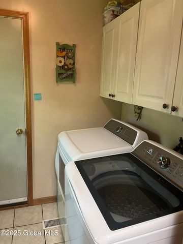 2940 Plank Road, Moriah, NY 12956