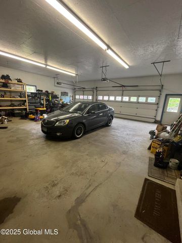 2940 Plank Road, Moriah, NY 12956