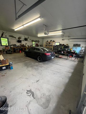 2940 Plank Road, Moriah, NY 12956