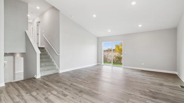 7374 Imperial Way, Elko New Market, MN 55020