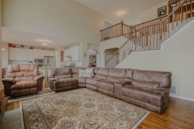 6508 Waterford Drive, Mchenry, IL 60050