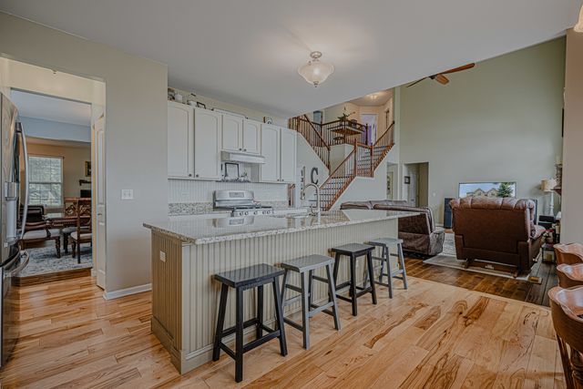 6508 Waterford Drive, Mchenry, IL 60050