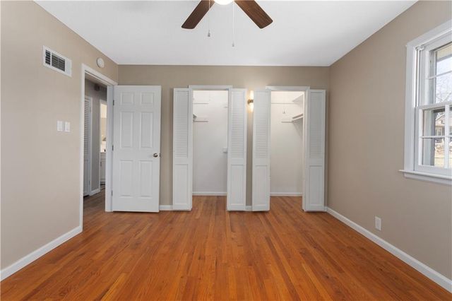 9807 Jewell Court, Independence, MO 64052