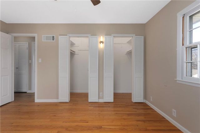 9807 Jewell Court, Independence, MO 64052