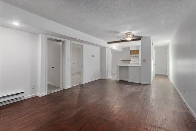 9807 Jewell Court, Independence, MO 64052