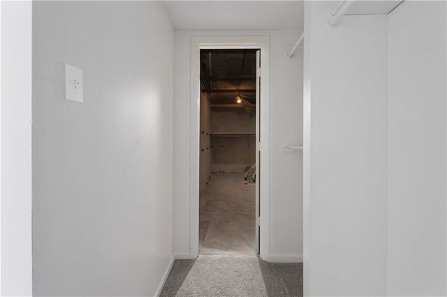 9807 Jewell Court, Independence, MO 64052