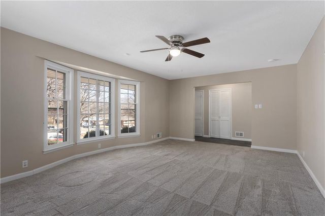 9807 Jewell Court, Independence, MO 64052