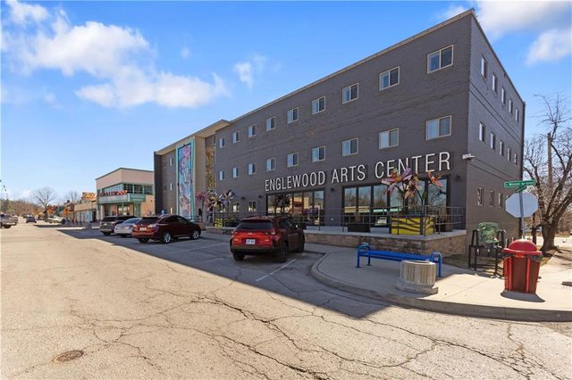 9807 Jewell Court, Independence, MO 64052