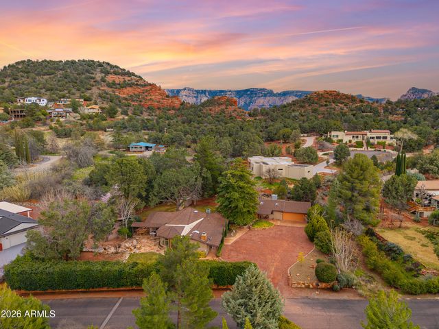 385 ROCKRIDGE Drive, Sedona, AZ 86336