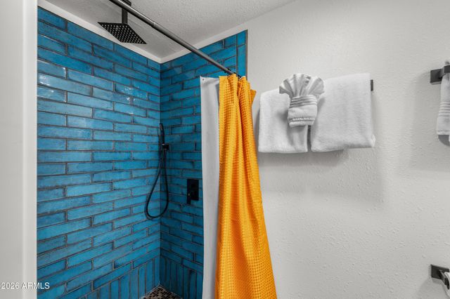 385 ROCKRIDGE Drive, Sedona, AZ 86336