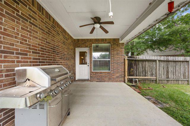 17630 Durham Ridge Lane, Humble, TX 77346