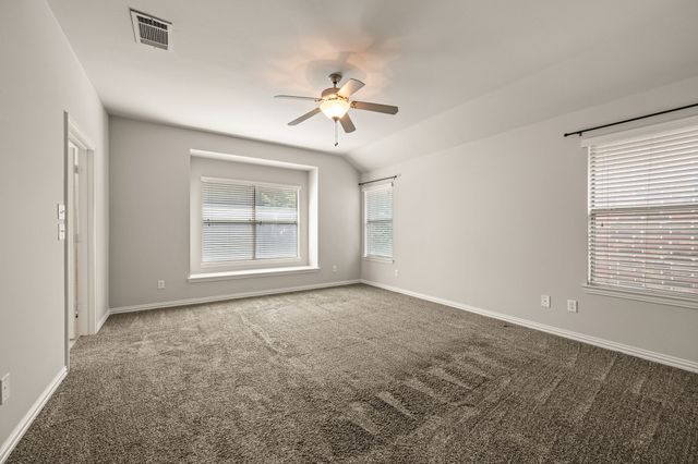 250 Churchill Loop, Grapevine, TX 76051