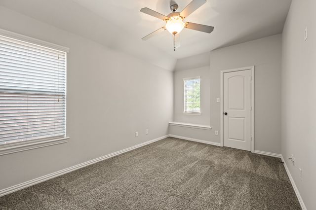 250 Churchill Loop, Grapevine, TX 76051