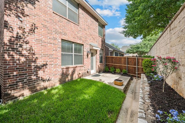 250 Churchill Loop, Grapevine, TX 76051