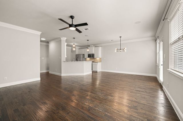 250 Churchill Loop, Grapevine, TX 76051